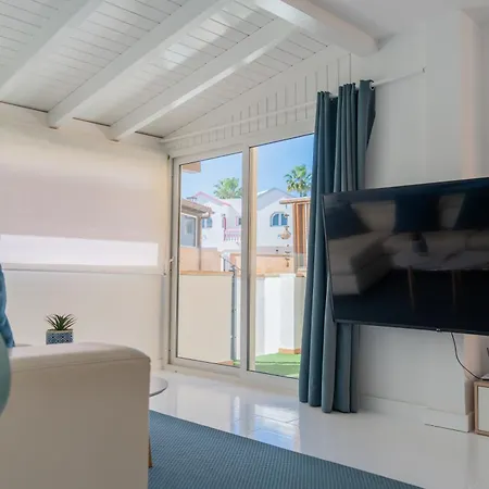 Stars Seaview By Holidays Villa